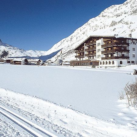 Alpenhotel Tirol Galtür Exterior foto